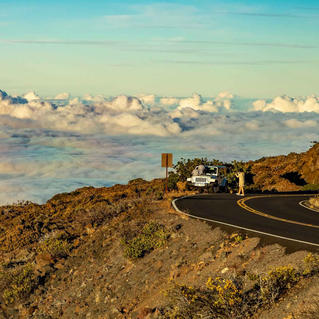 haleakala sunset jeep and visitors crater road maui