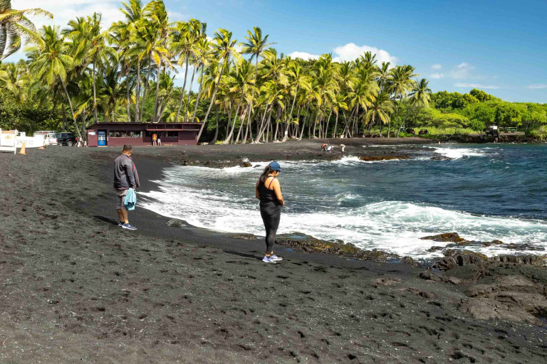 punaluu black sand guests feature