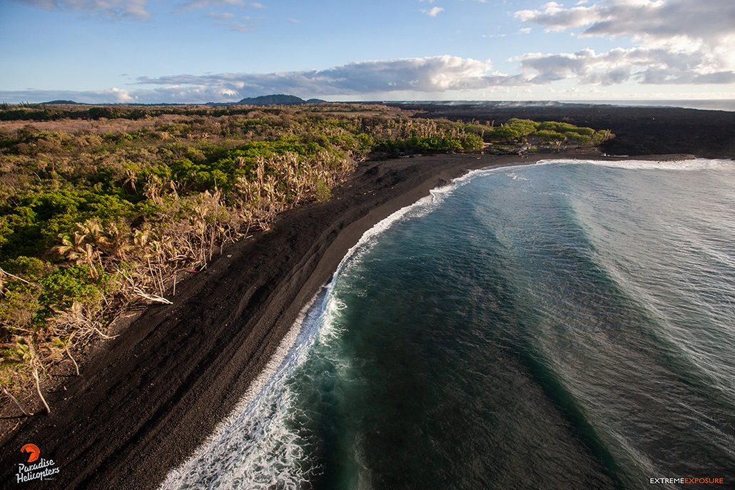 Hawaii Coastline View on Helicopter Tour