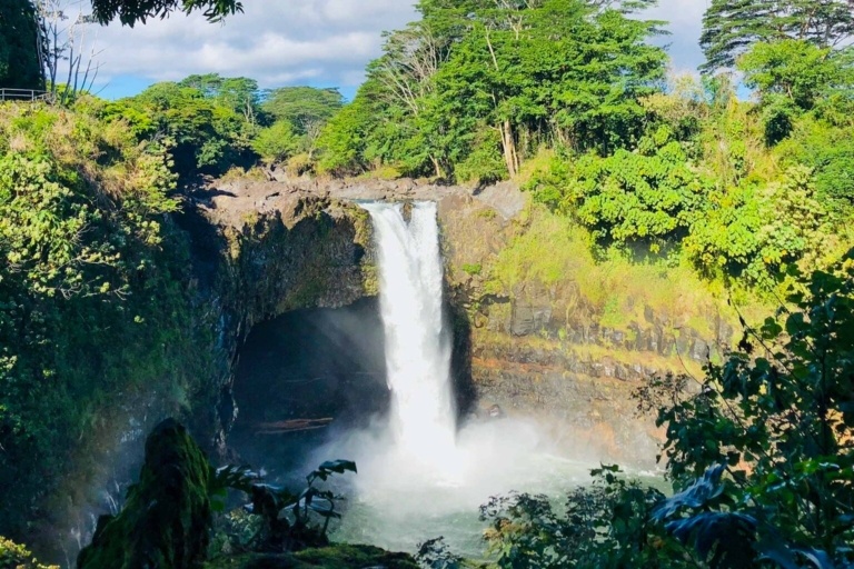 hawaii forest hawaii volcano unveiled hike feature rainbow fall