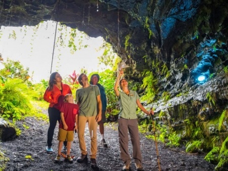 hawaii forest trail cave explore