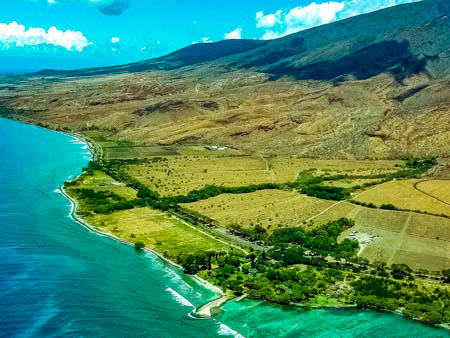 circle island maui helicopter tour coastline aerial west maui mountains