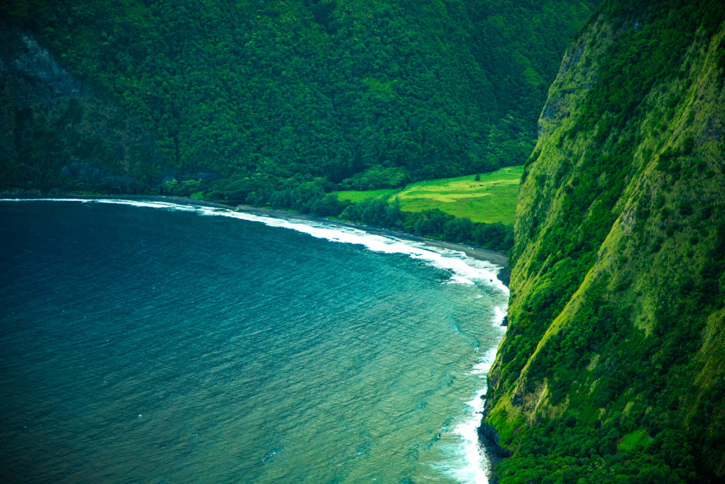 explore the kohala valleys in a whole new way big island helicopter tour hawaii