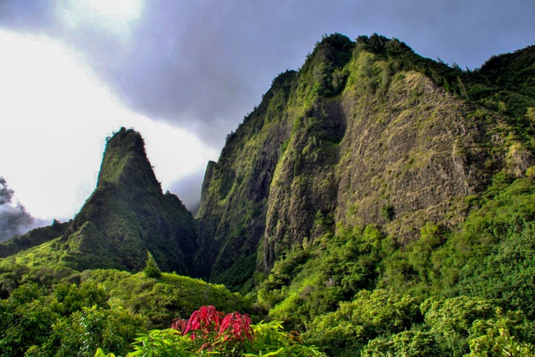 iao valley mountain view