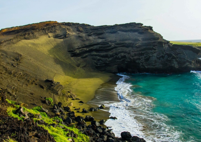 kapohokine ultimate circle island explorer slide papakolea green sand beach