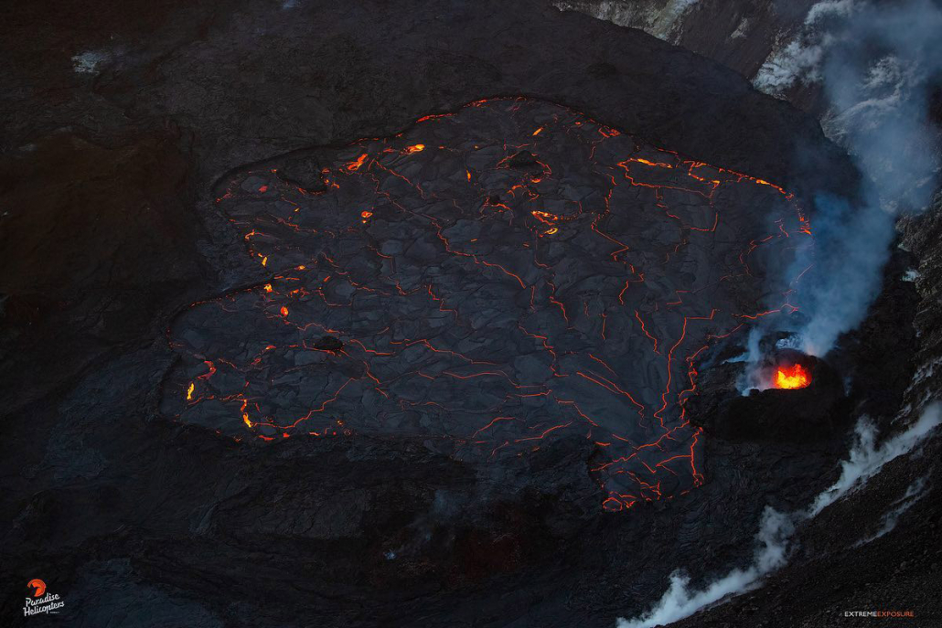 sporadic overflows continue to occur along the ponds and lakes outer margins big island paradise helicopters