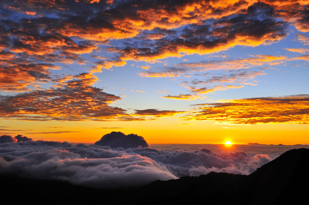 sunrise on the summit of haleakala maui