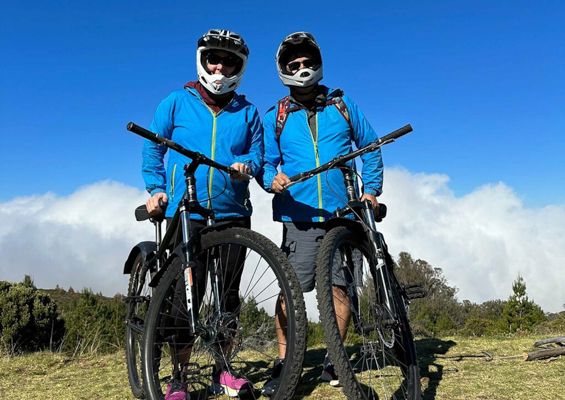 mountainriders guest photo haleakala self guided bike tour couple ride slider
