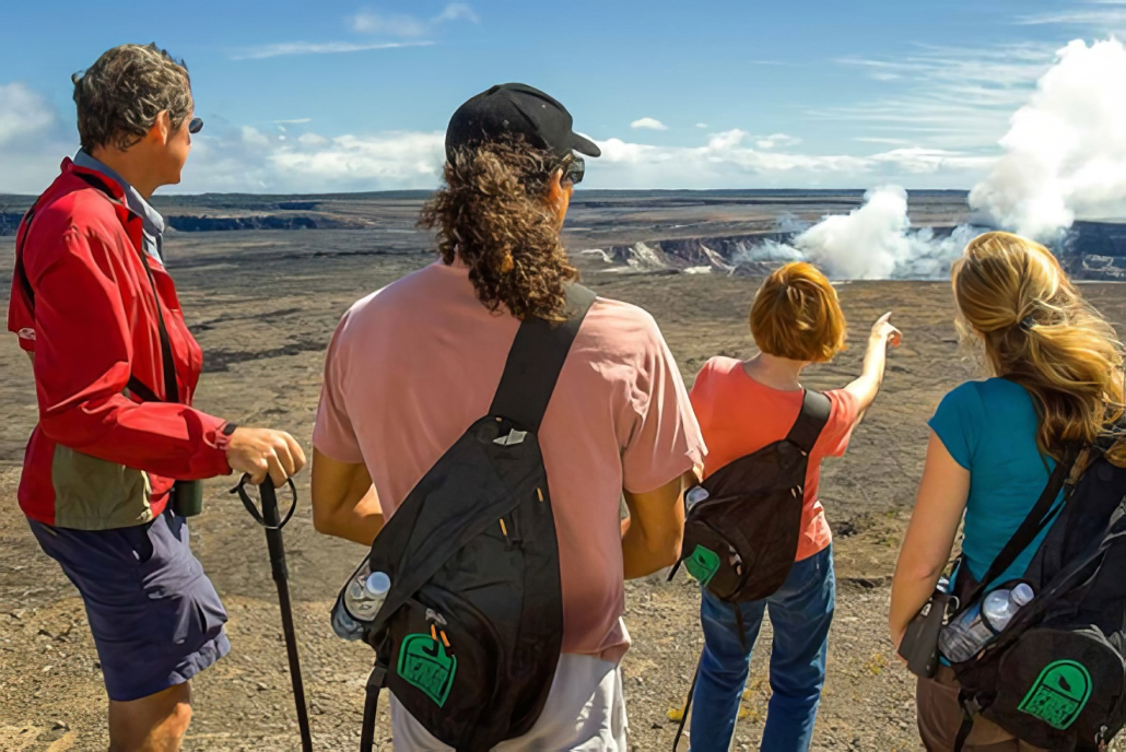 volcano tour tourist sightseeing