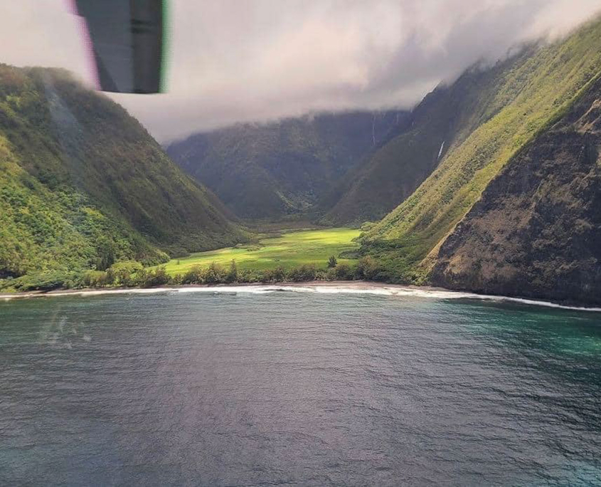 sunshinehelicopter waipio valley on the big island slide